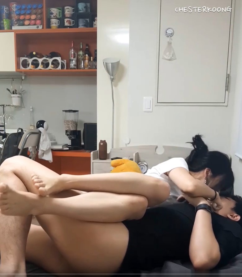 泄密流出火爆全网嫖妓达人金先生最新约炮 良家美容院少妇老板娘喜欢大鸡巴吃屌口爆吞精.