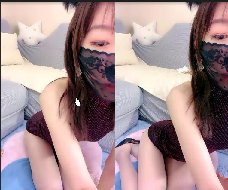 80多斤美腿模特小姐姐！穿上黑丝高跟鞋，足交调情，包着丝袜口交，扶屌主动骑乘，扭动水蛇腰