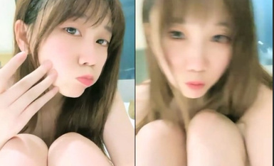 【极品玉女】【乔公主】温婉可人的小美女，大尺度，抠逼，诱惑~ (2).