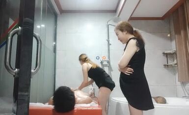 老杨探花07-01叫俩老鸨玩双飞