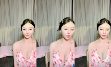 長腿網紅臉顏值女神 一個小櫻桃 (3)