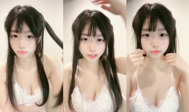 核彈！G奶校花20小時大合集【菠蘿果果】某一天忘帶口罩了，臉點同框，雪白的肌膚，翹臀撅起那刻頓時讓人一硬，屌炸了！ (6)