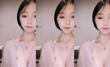 高顏值清純主播@怡寶睡不飽 尺度福利秀 (2)