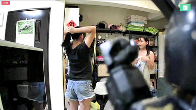 2024-05-05_臺北家庭監控_[內褲微露點]_露營完回家吃午餐_妹妹洗澡微露點_姐姐洗澡浴巾