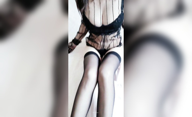 九頭身完美身材『小迷妹』約炮金主被調教啪啪長得好看身材無敵，窮人女神富人精盆 頂級反差婊！下 (5)