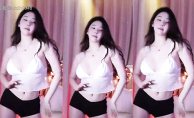 韓國女主播 eli05021212 艾莉_高顏值極品大奶主播最新福利，露臉性感抖奶裸舞 (18)