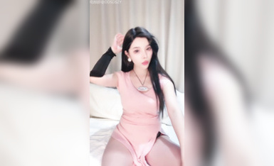 噴水女神~極限誘惑5月新【白熙】美乳白虎粉穴~紅唇深喉~自慰瘋狂~淫水如噴泉  (10)