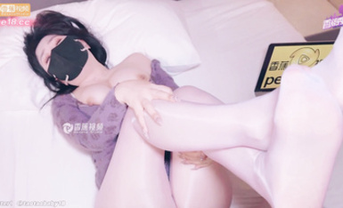 XJX-506 淫亂同學會再遇白月光_亦可姐姐